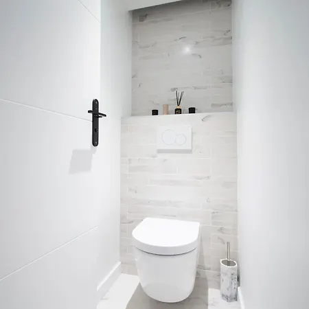 Appartement Relax In A Townhouse In L 16th District Parijs