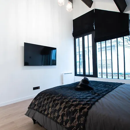 Appartement Relax In A Townhouse In L 16th District Parijs